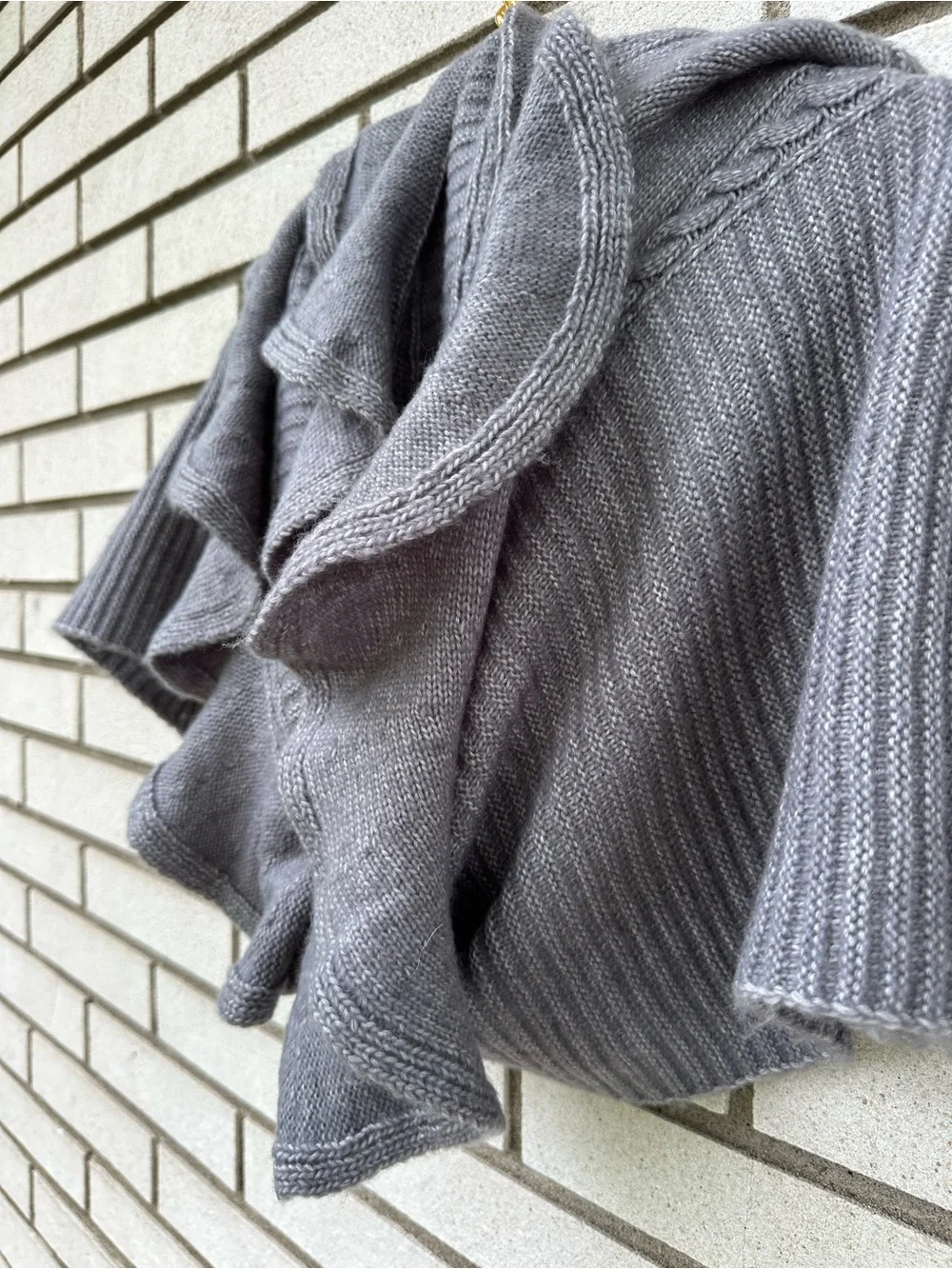 Lauren Ralph Lauren Ruffle Knit Scarf Wrap Shawl Heather Gray Soft Cozy
